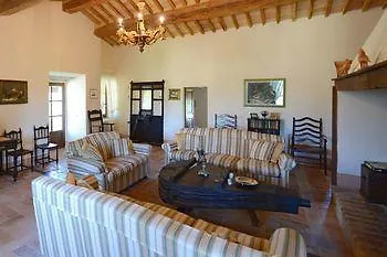 Renieri Villa Montalcino